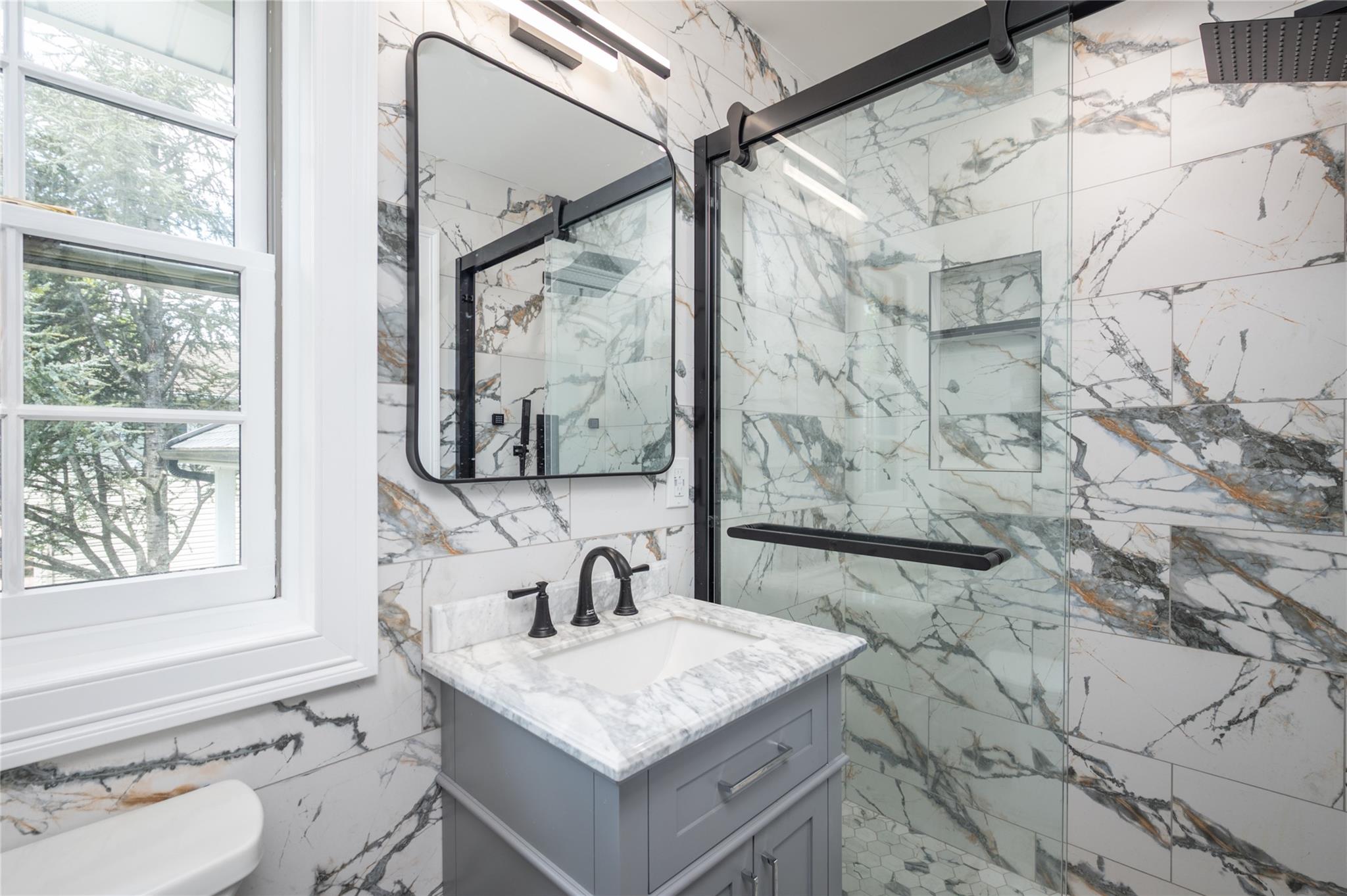 3625 Lynn Lane Ln, Wantagh, New York image 18