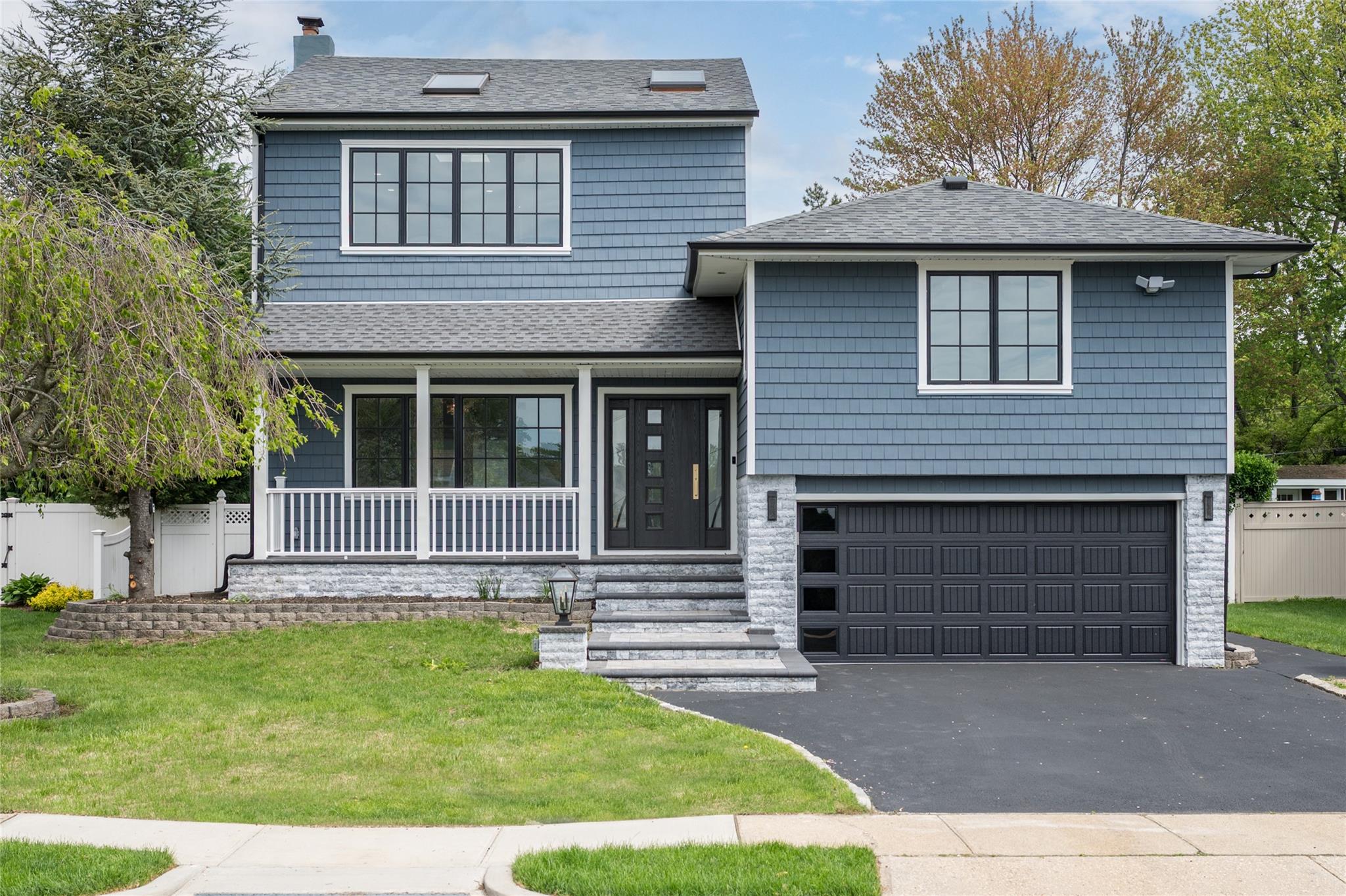 3625 Lynn Lane Ln, Wantagh, New York image 38