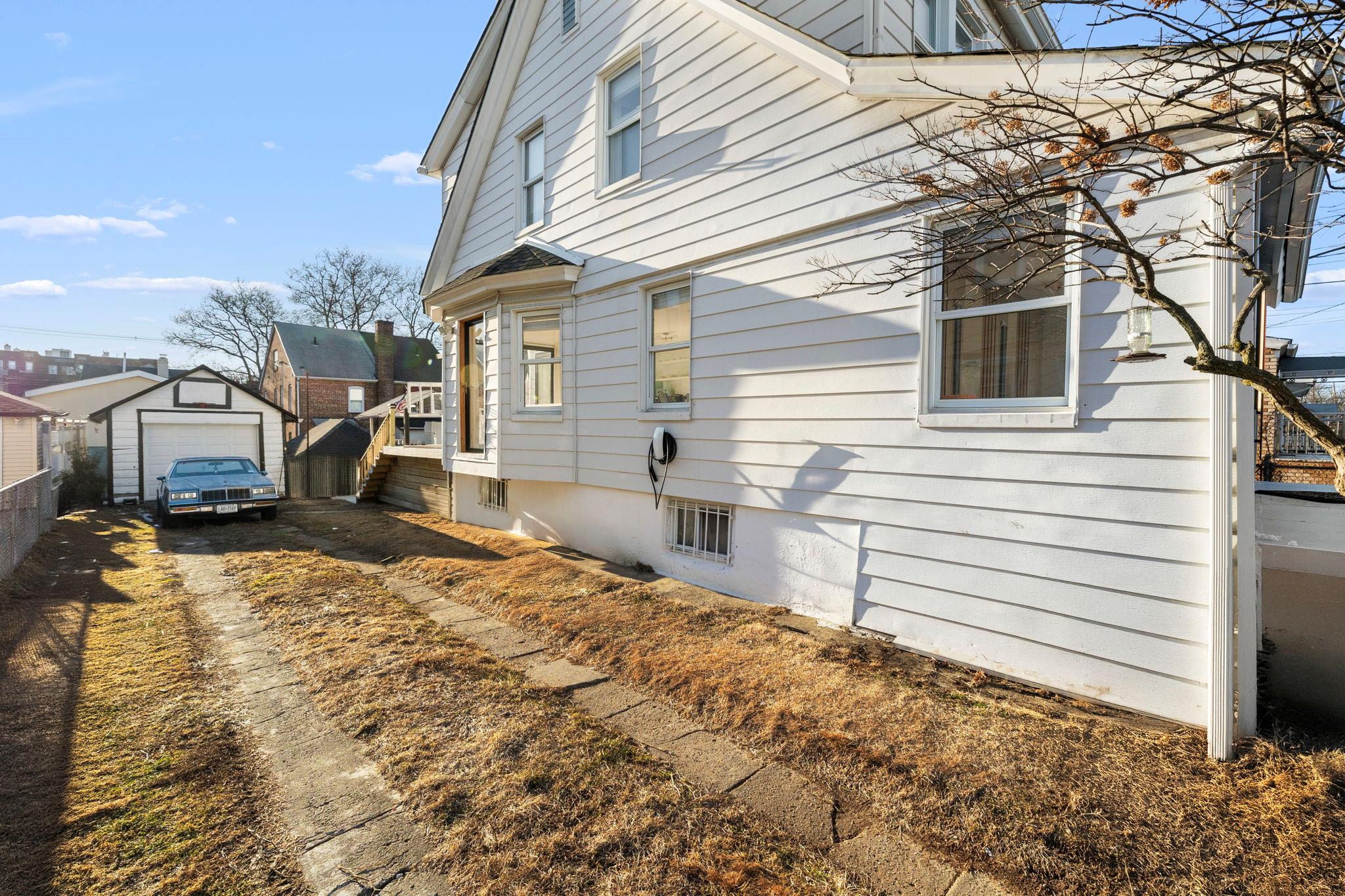 109-44 121st Street, South Ozone Park, New York image 19
