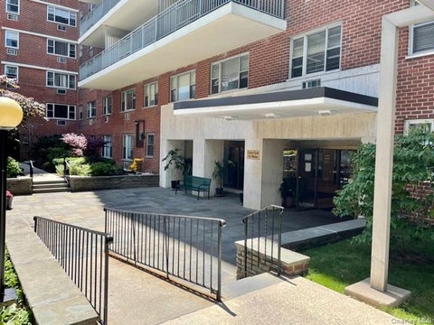 Photo of 52-30 39 Drive #3J, Woodside, NY 11377 (MLS # 1062309)