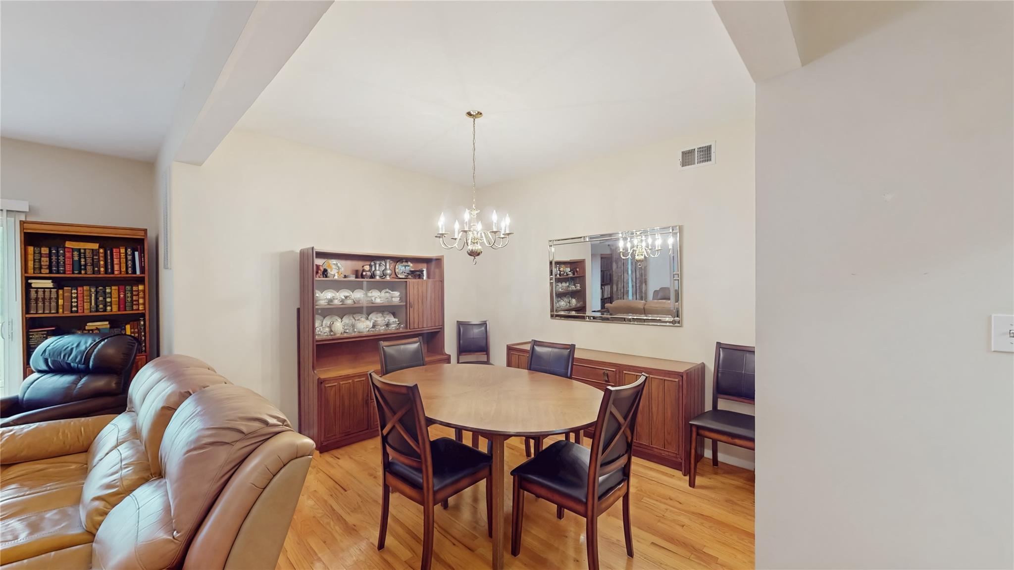 25 Avery Court, Nesconset, New York image 4