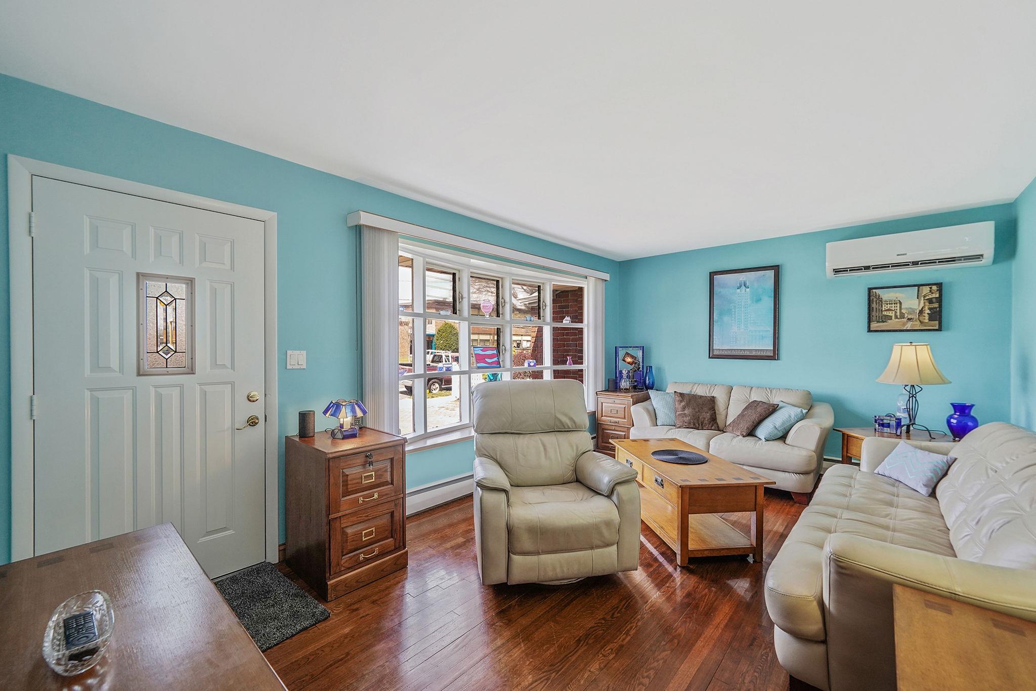 159 Eastlake Avenue, Massapequa Park, New York image 3