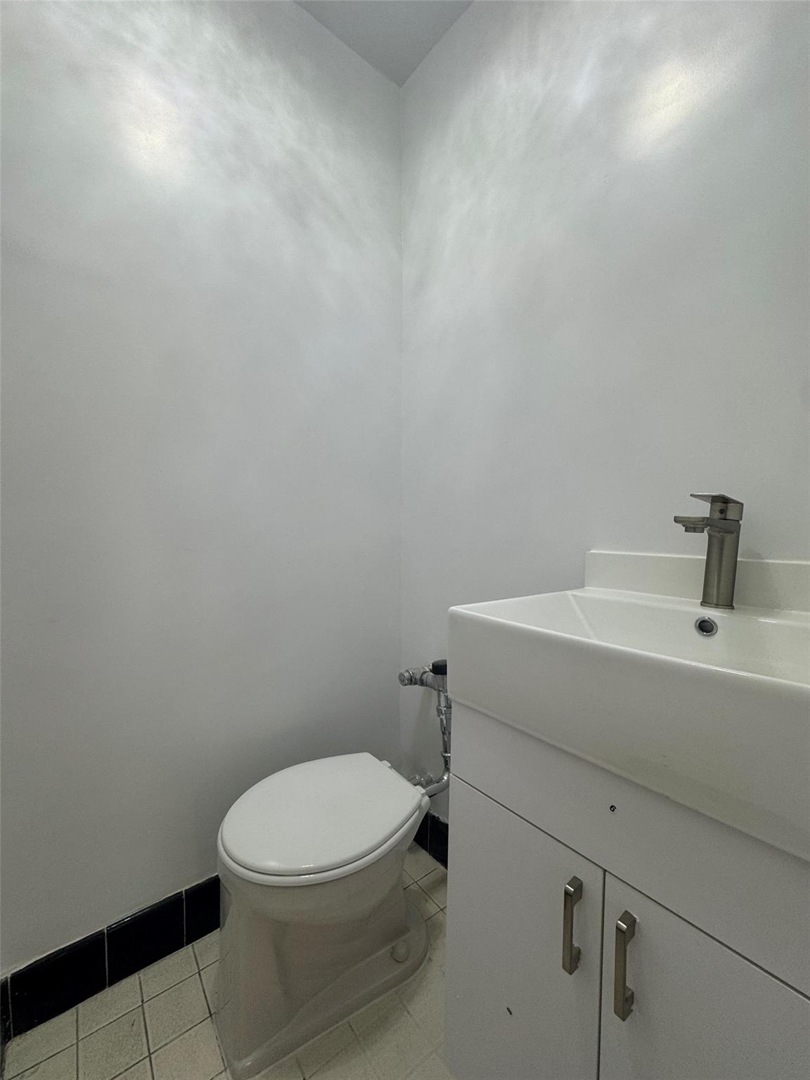 33-07 91 Street #2A, Jackson Heights, New York image 3