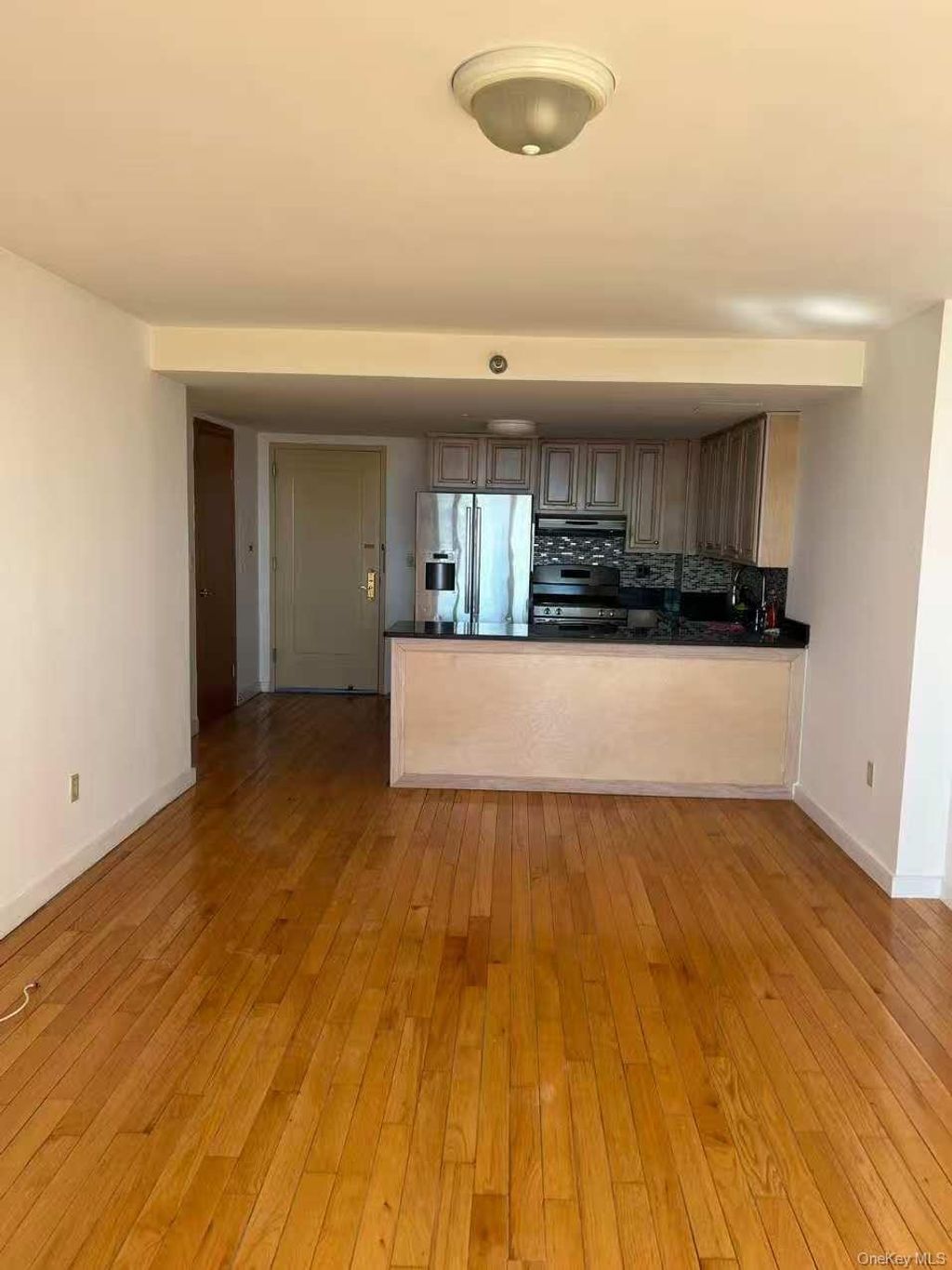 Photo of 13338 Sanford Avenue #15E, Flushing, NY 11355 (MLS # 971904)