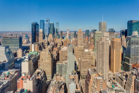 Photo of 400 Fifth Avenue AVE, New York (Manhattan), NY 10018 (MLS # 1029727)