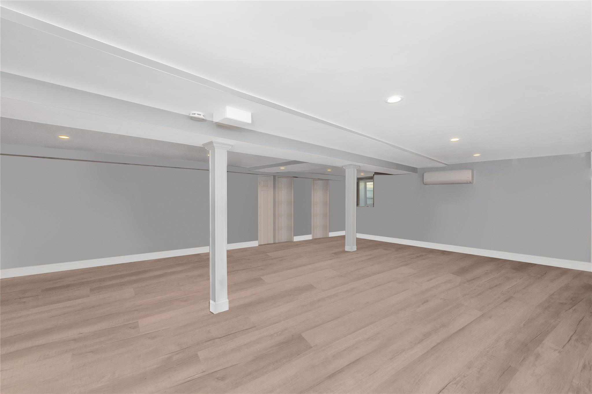 18 Hamilton Street, Farmingdale, New York image 24