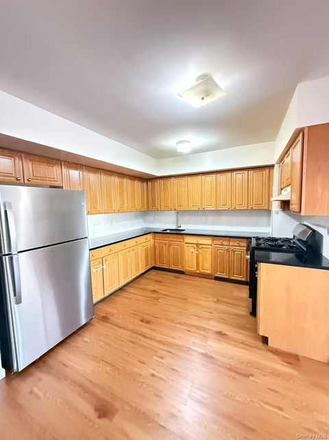 Photo of 10105 81st Street #2nd fl, Ozone Park, NY 11416 (MLS # 990085)