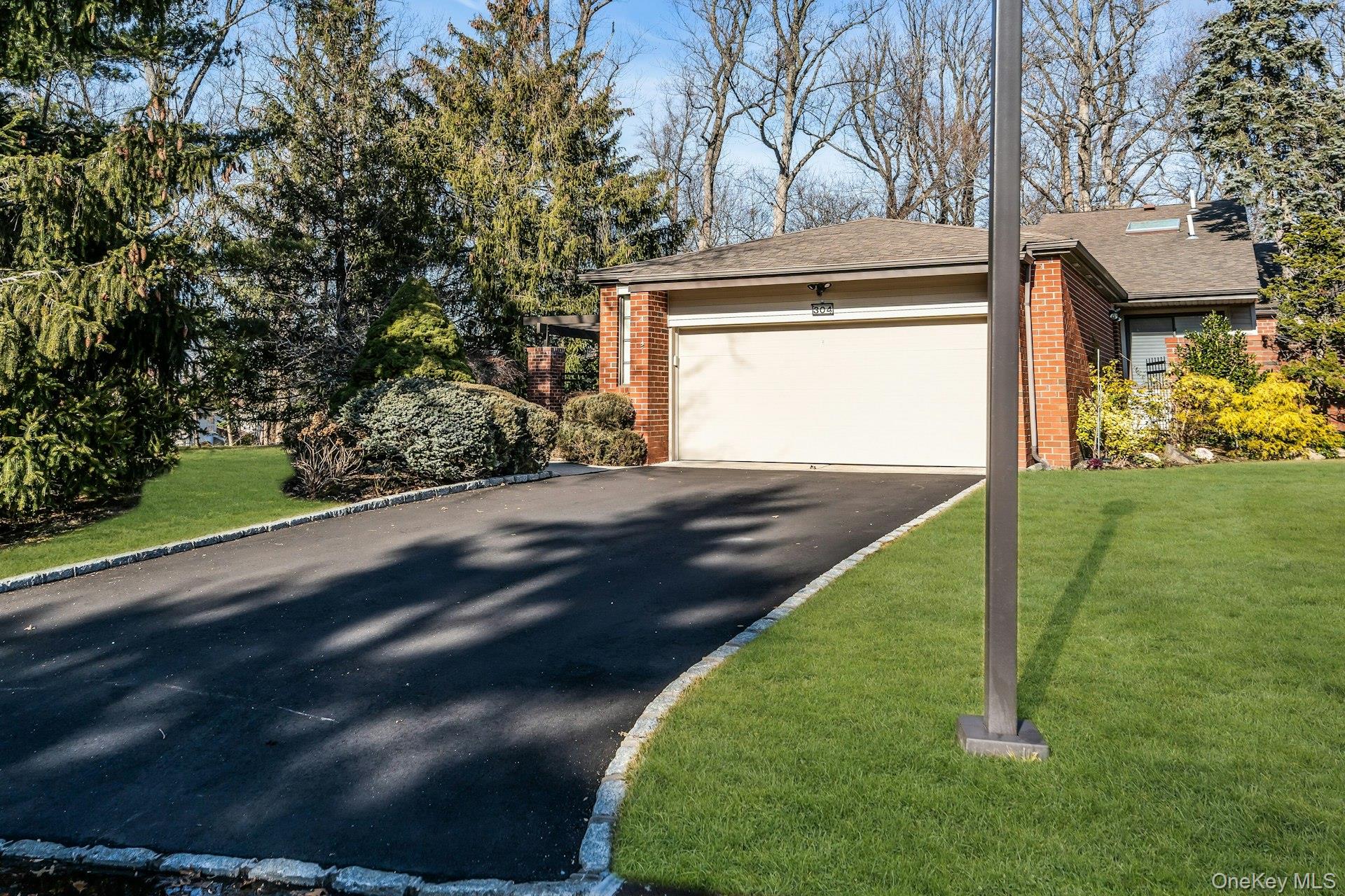 304 Aerie Court