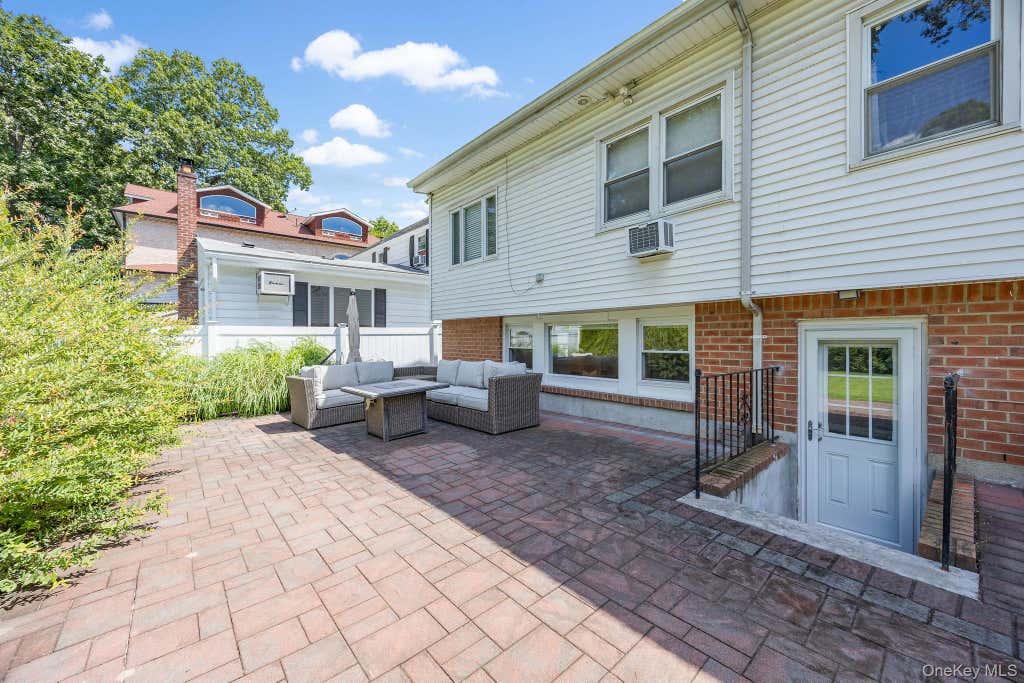 Photo of 19611 McLaughlin Avenue, Holliswood, NY 11423 (MLS # 1021050)