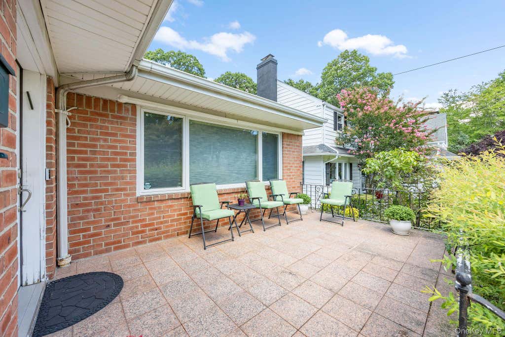 Photo of 19611 McLaughlin Avenue, Holliswood, NY 11423 (MLS # 1021050)