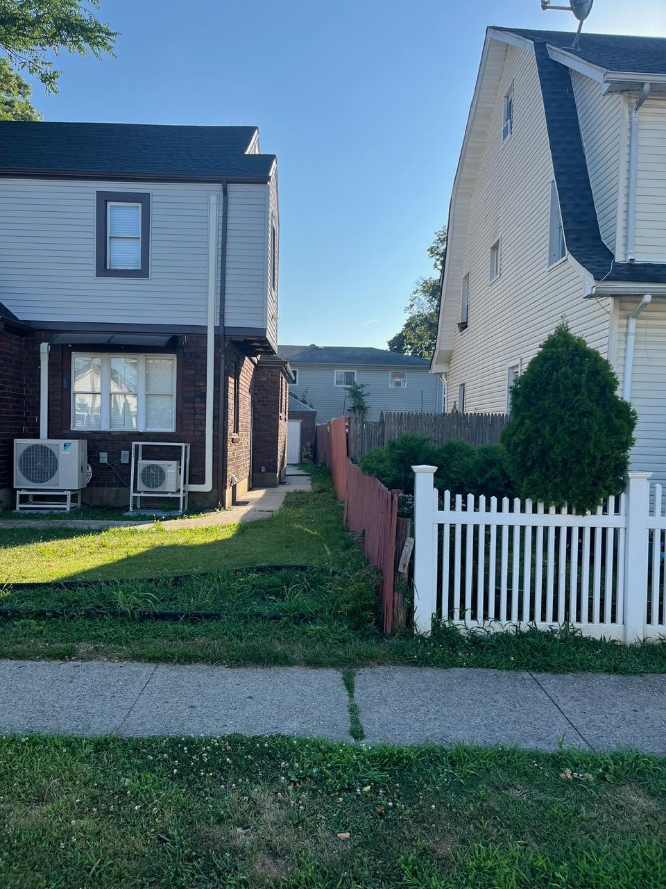 21 James Ll Burrell Avenue, Hempstead, New York image 2