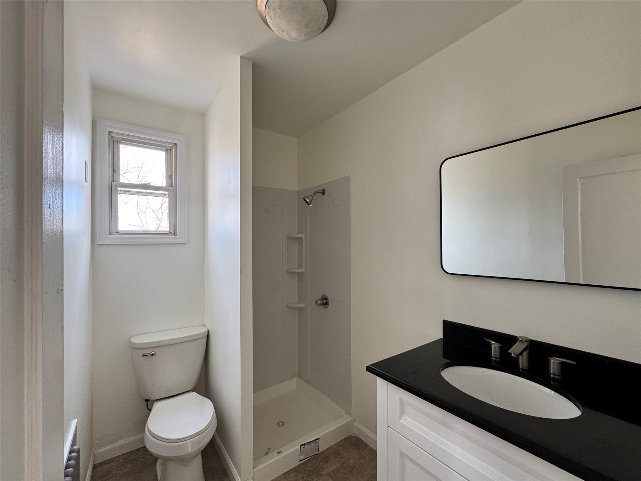 7 Monroe Avenue, Brentwood, New York image 11