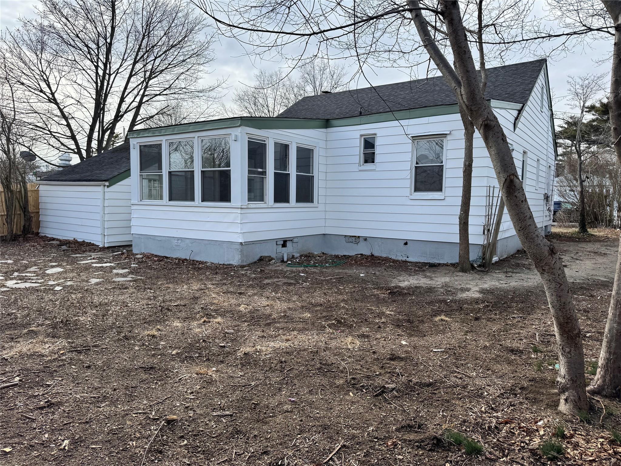 7 Monroe Avenue, Brentwood, New York image 4