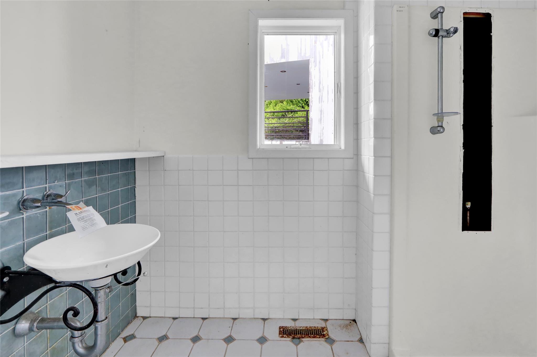 16 Freemont Road, Montauk, New York image 25