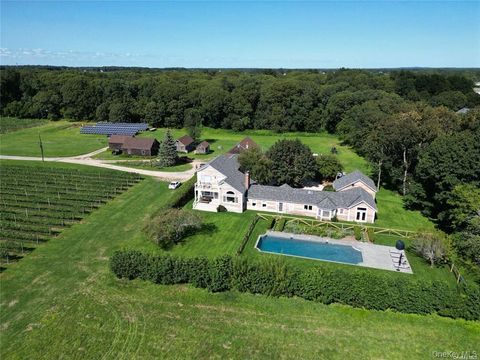 Homes For Rent - 4782 Alvah's Lane<br/> Cutchogue, NY 11935