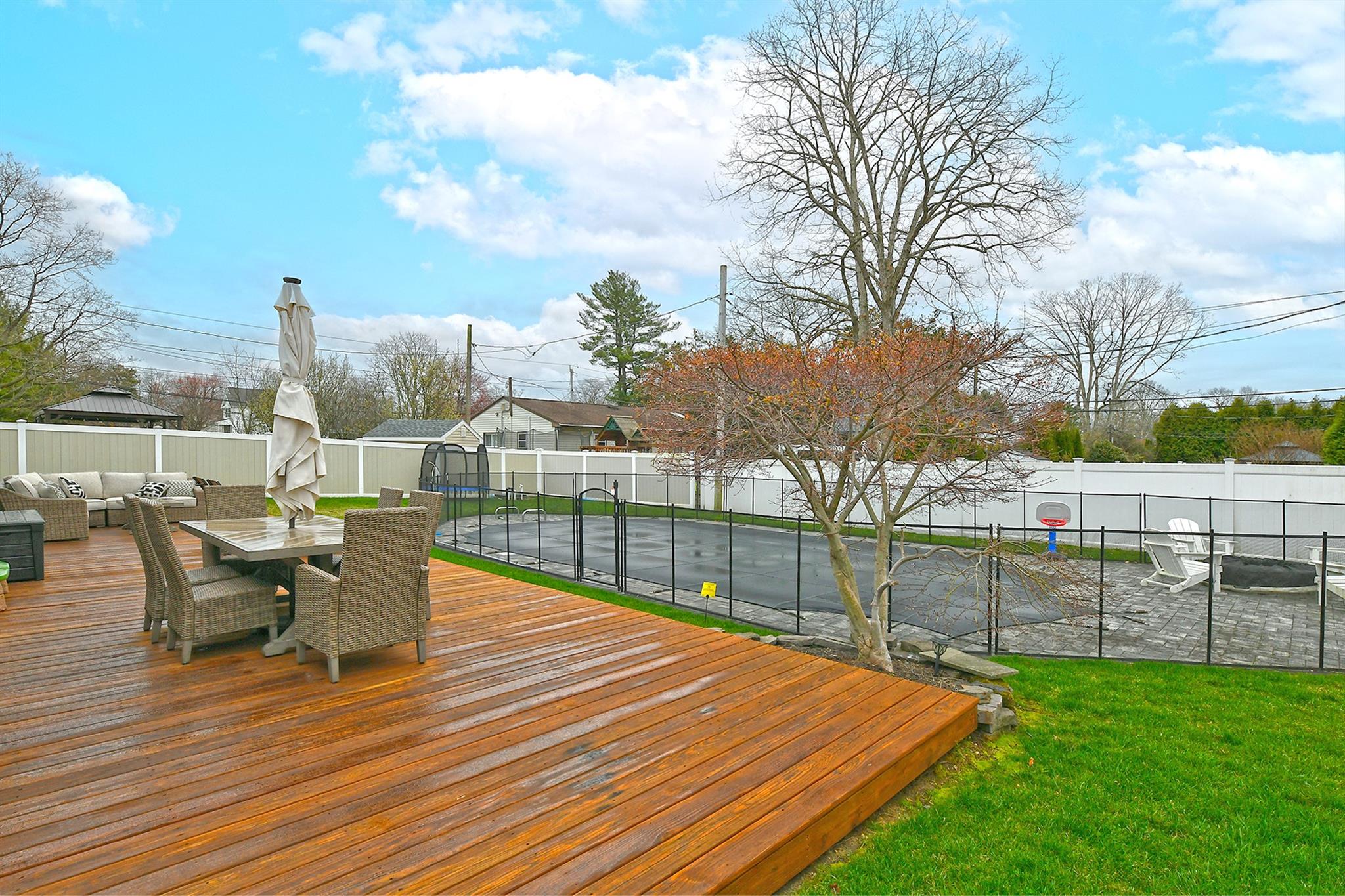 4 Glenfield Lane, Nesconset, New York image 23