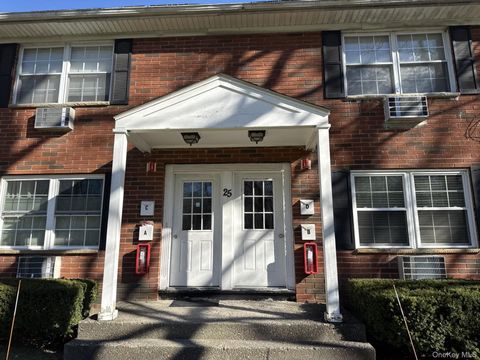 5 Wildwood Drive 25D Wappingers Falls NY 12590