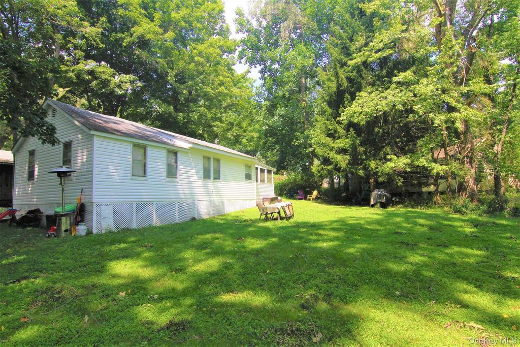 Photo of 71 MILLER Road #23, Hopewell Junction, NY 12533 (MLS # 987415)