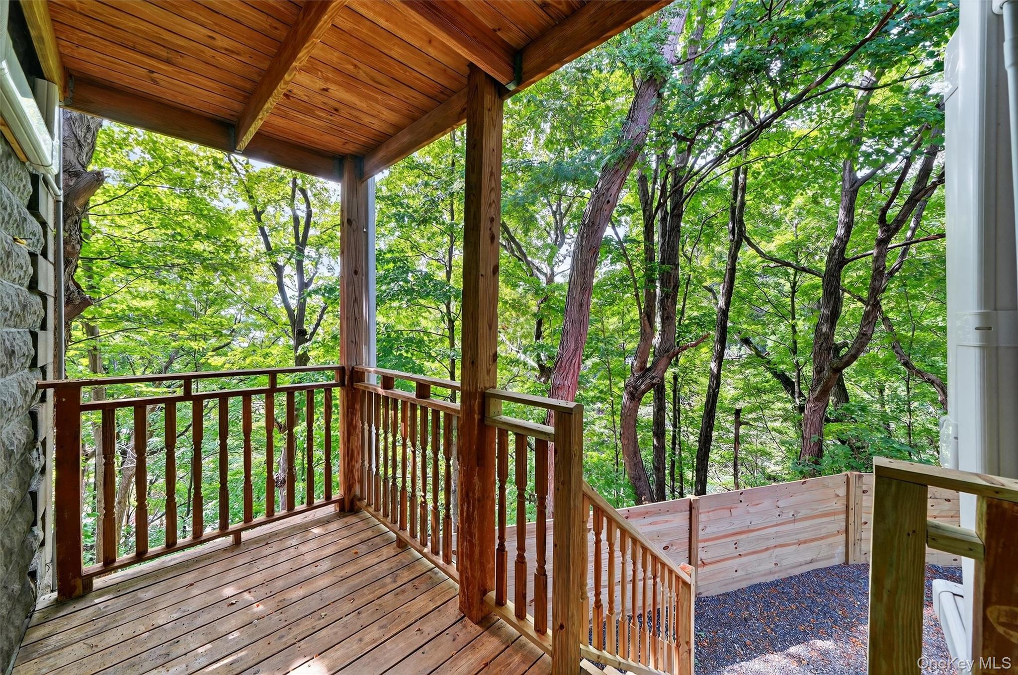 Ossining, New York 10562, United States, 2 Bedrooms Bedrooms, ,1 BathroomBathrooms,Residential,Active,227629