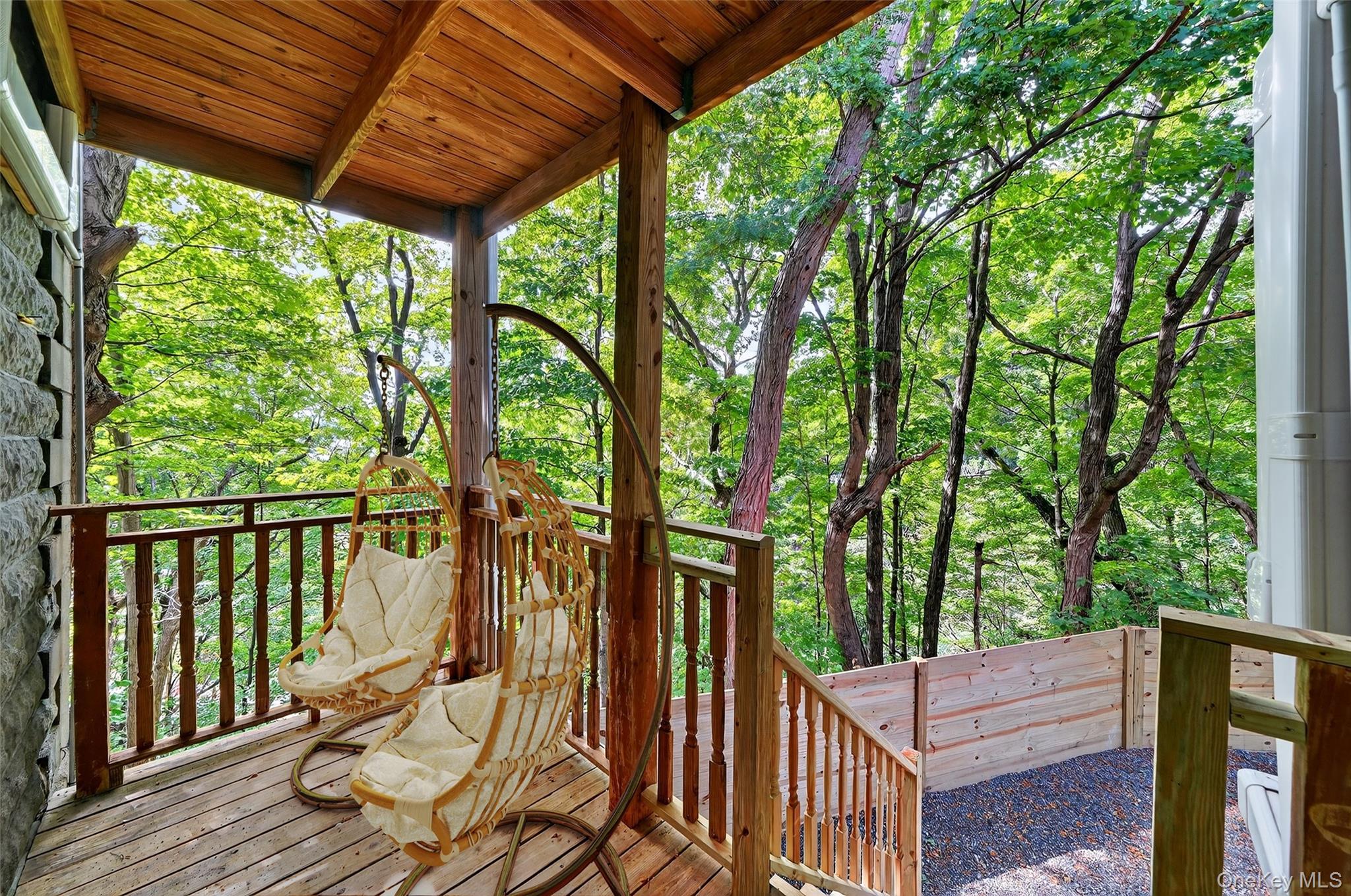 Ossining, New York 10562, United States, 2 Bedrooms Bedrooms, ,1 BathroomBathrooms,Residential,Active,227629