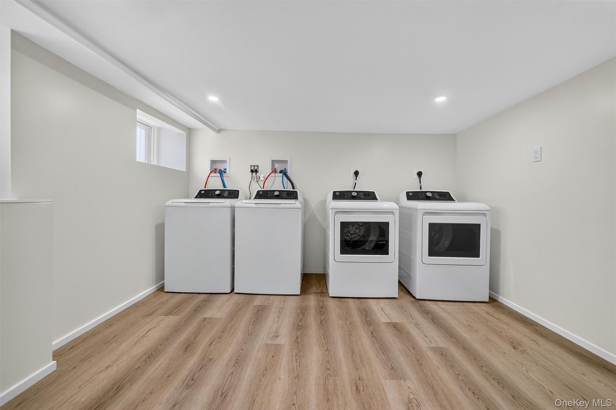 Ossining, New York 10562, United States, 2 Bedrooms Bedrooms, ,1 BathroomBathrooms,Residential,Active,227629