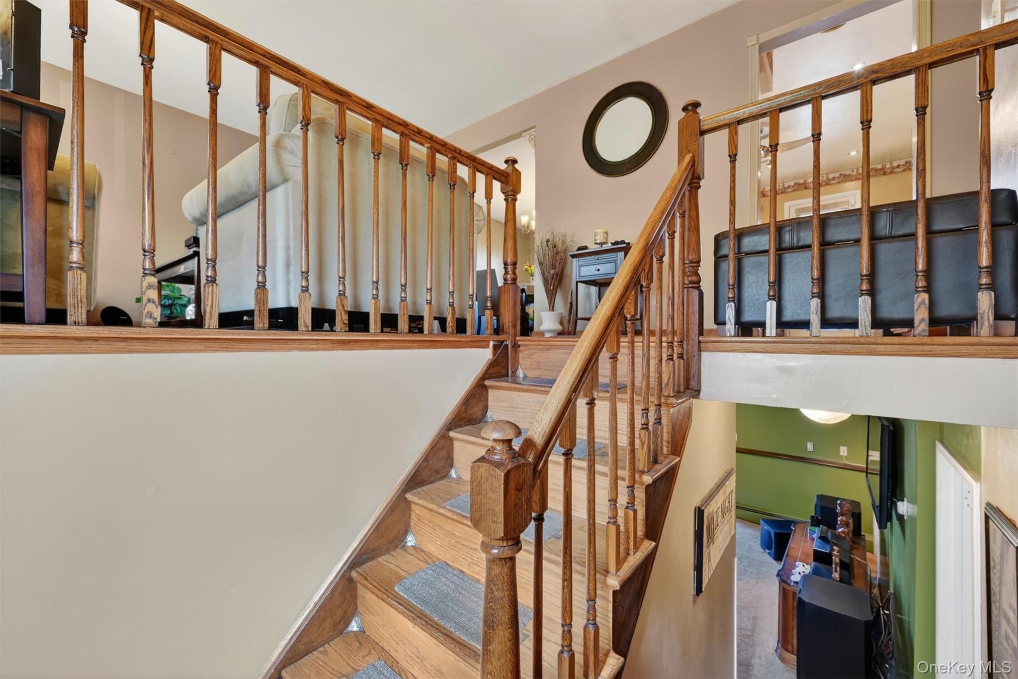 122 Rolling Meadows Road