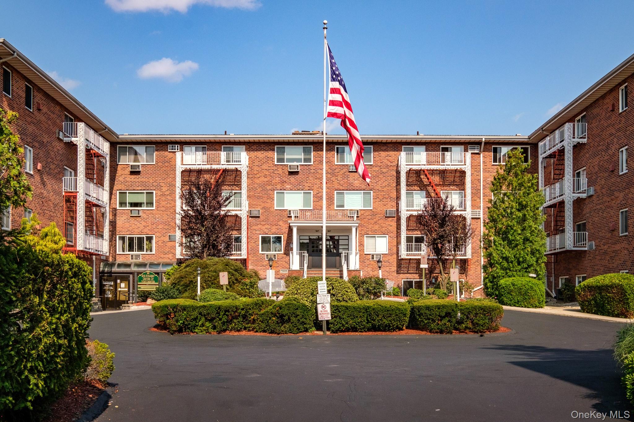 838 Pelhamdale Road #1I, New Rochelle NY 10801