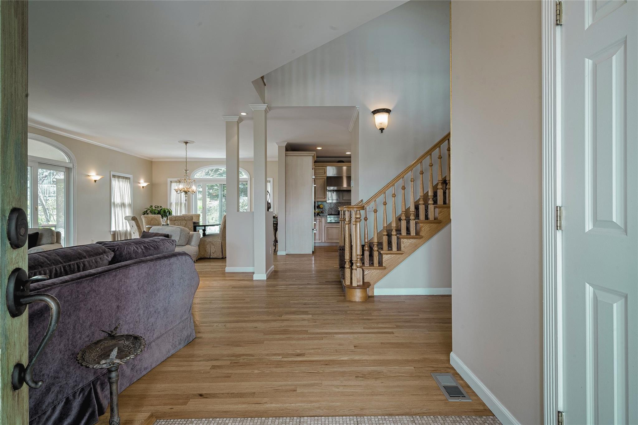 12 Tudor Drive