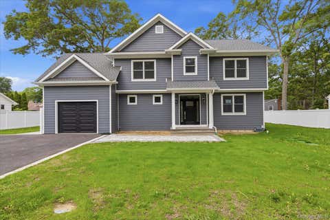 Homes For Sale - 218 W Tyler Avenue<br/> Miller Place, NY 11764