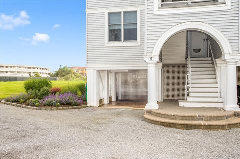 580 Dune Road 5 Westhampton NY 11978