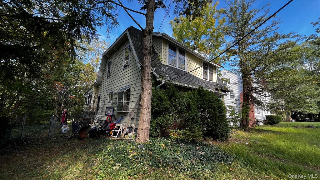 Photo of 11 Ridge Road, New Paltz, NY 12561 (MLS # 1057814)