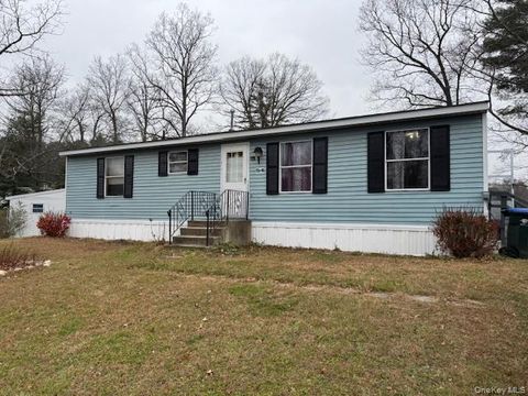 54 Ponderosa RD Bloomingburg NY 12721