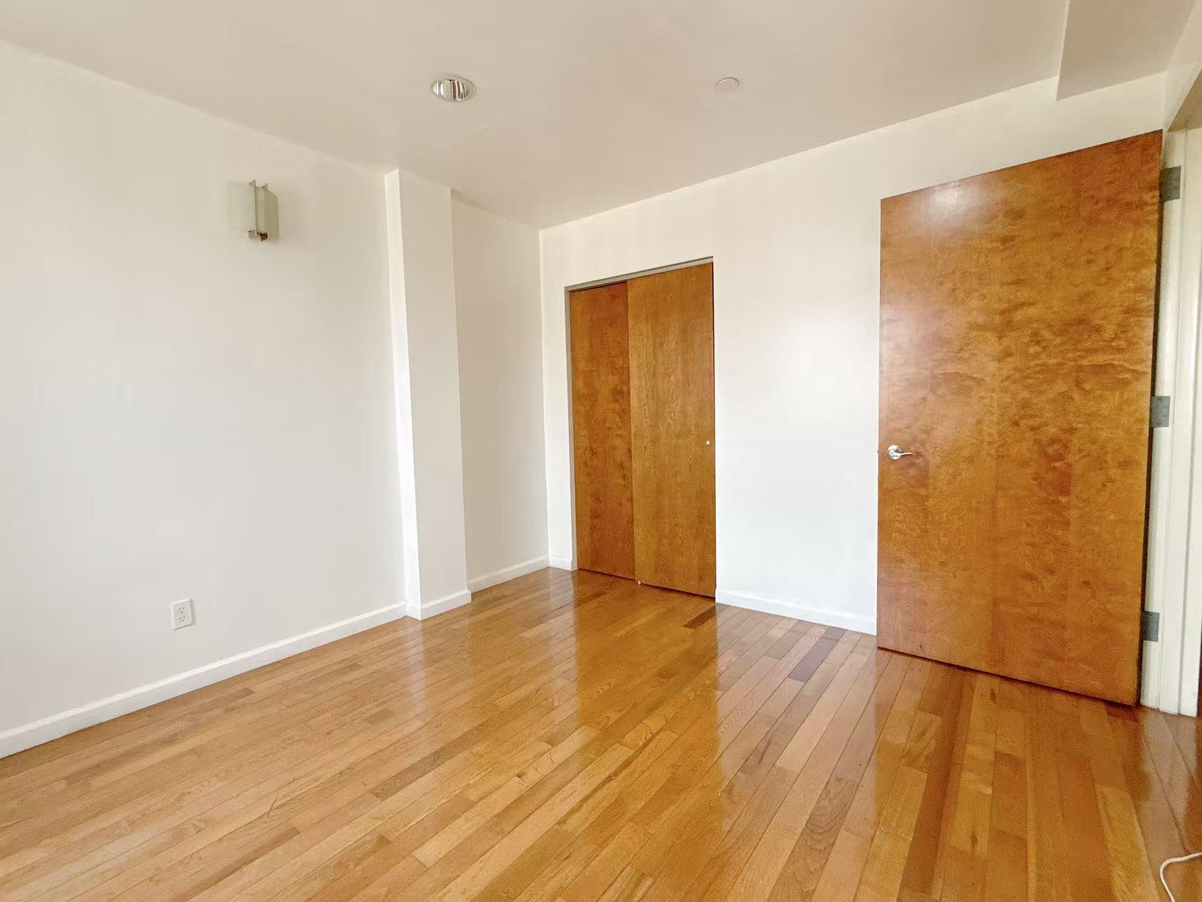 149-06 Northern Boulevard 304