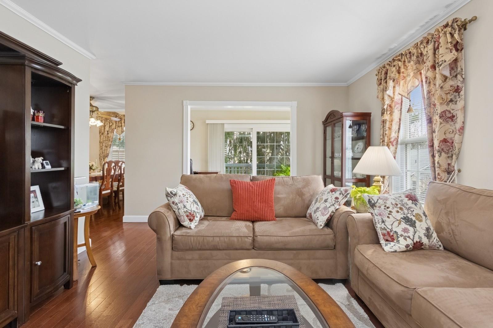 120 Carrollwood Drive, Tarrytown, New York image 8