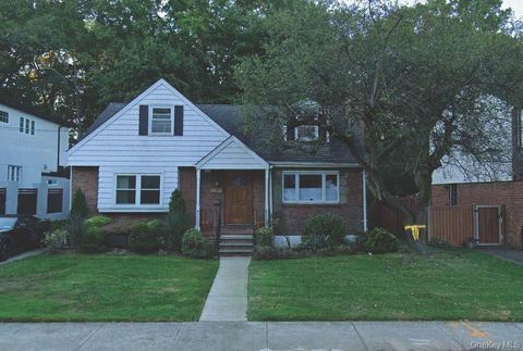 Homes For Sale - 220-22 77th Avenue<br/> Bayside, NY 11364