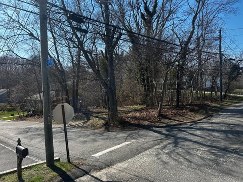 Vacant Land For Sale - 4th<br/> Wading River, NY 11792