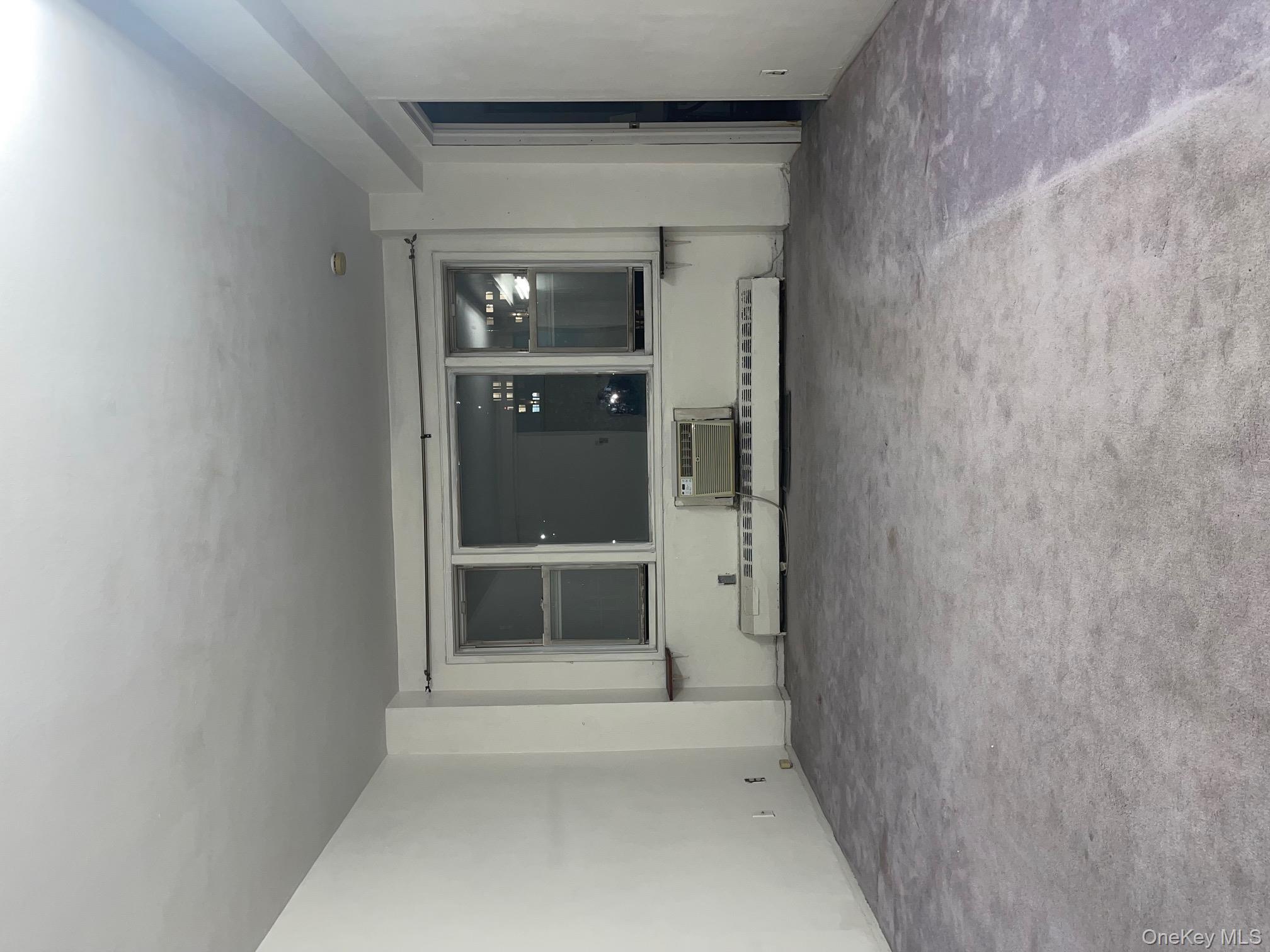 89-15 Parsons Blvd 6D