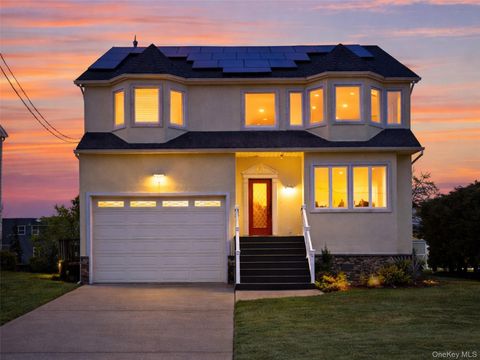 1137 Northern Baldwin Harbor NY 11510