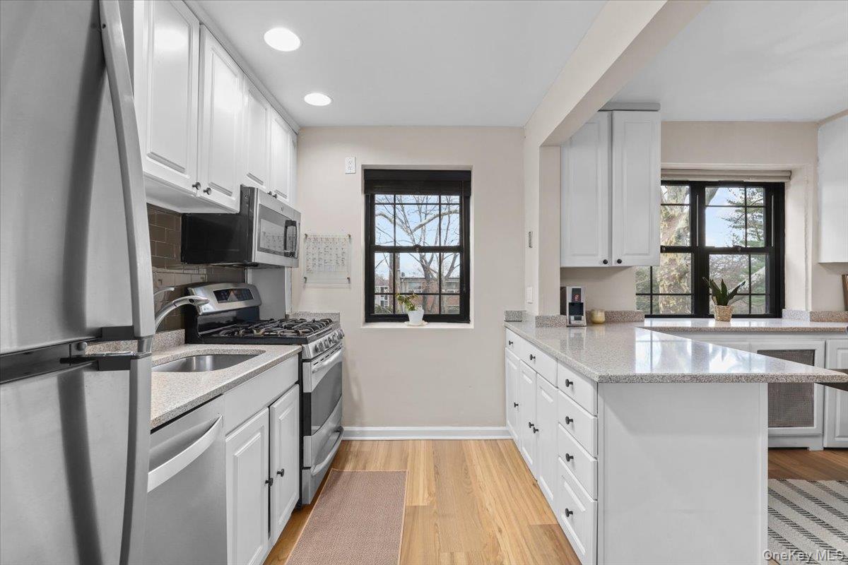 33 Manchester Road 2R