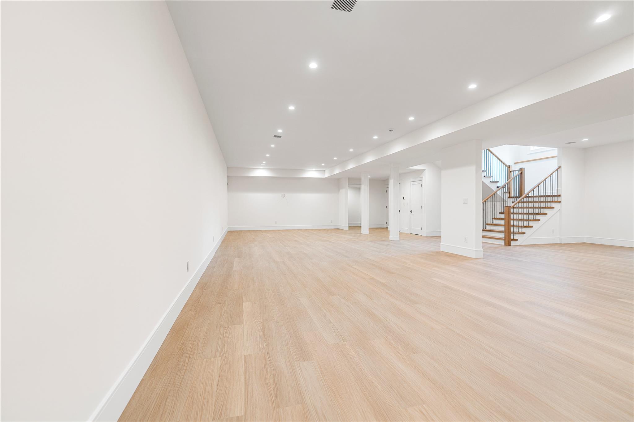1449 Deerfield Rd, Water Mill, New York image 39
