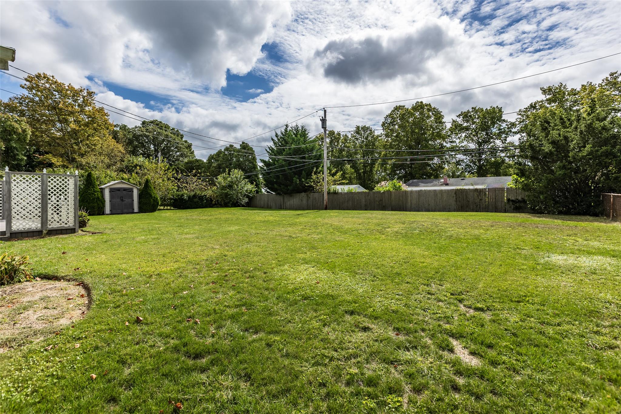 23 E Pine Hill Lane, Dix Hills, New York image 21