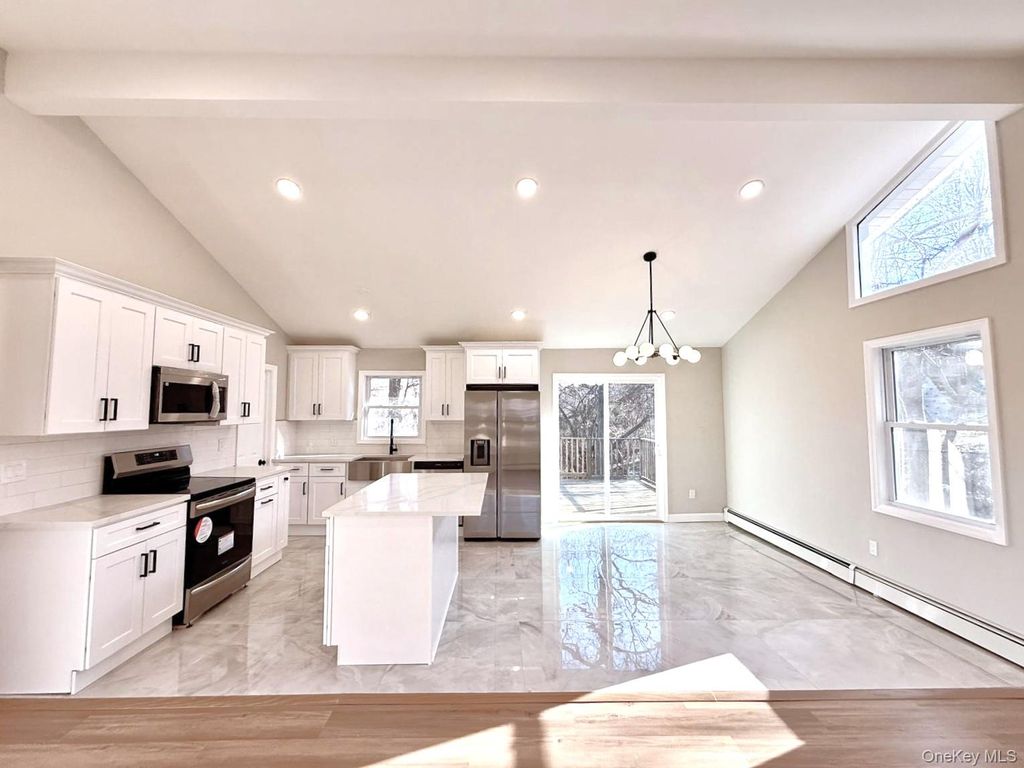 Photo of 53 W Yaphank Road, Medford, NY 11763 (MLS # 951761)