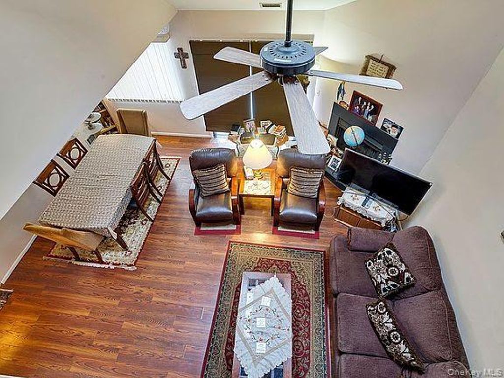 Photo of 30 Sycamore Court, Highland Mills, NY 10930 (MLS # 927621)