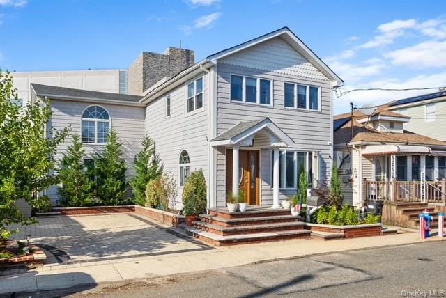 Photo of 25 W 10th Road, Broad Channel, NY 11693 (MLS # 1043209)