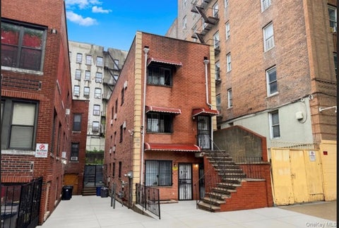 Apartment For Rent - 1189 Grant Avenue #3<br/> Bronx County, Bronx, NY 10456