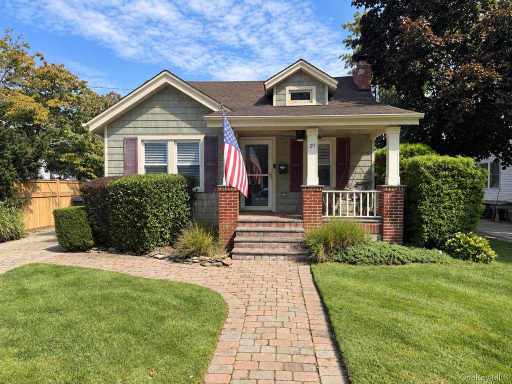 Photo of 97 Highland Avenue, Patchogue, NY 11772 (MLS # 1052005)