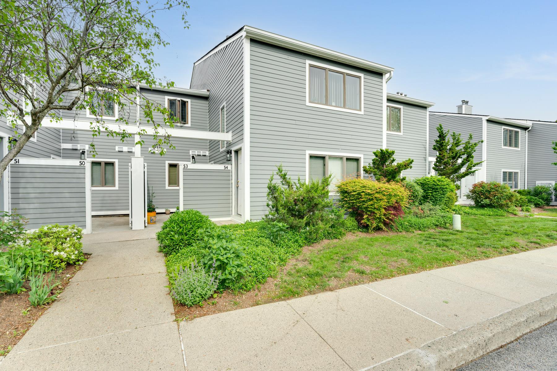 54 Hudson Point Lane, Ossining, New York image 1