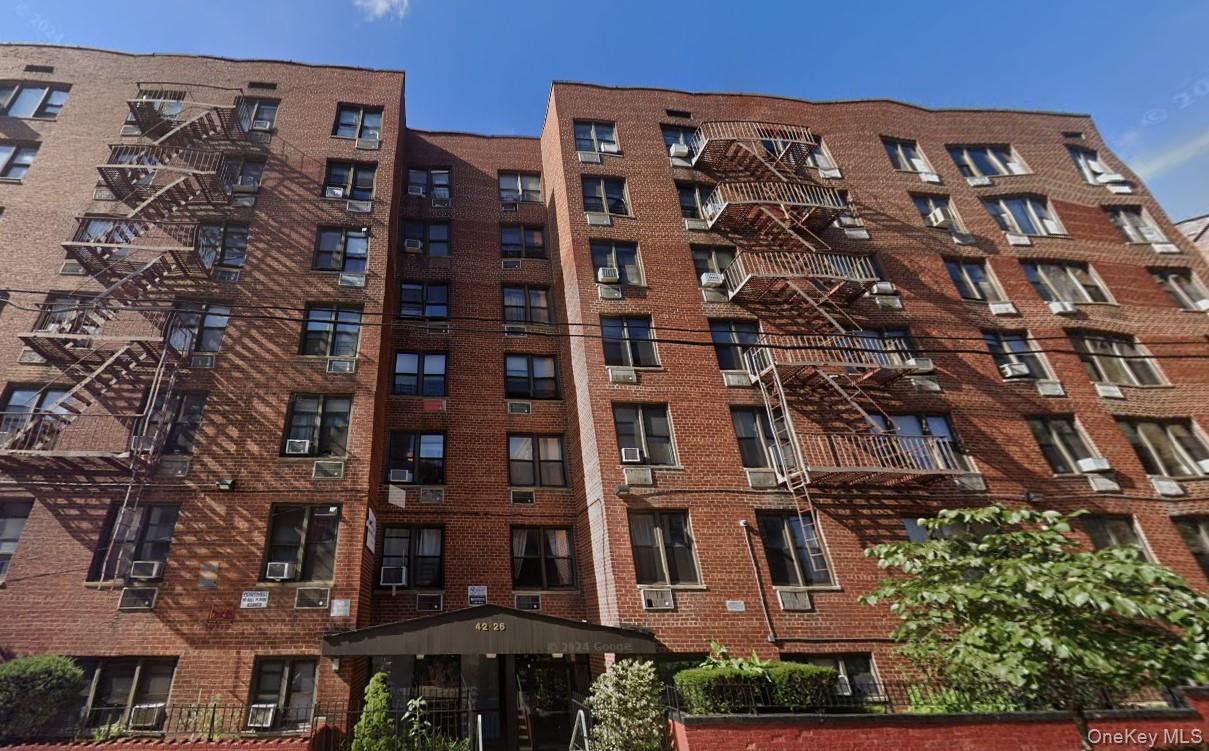 42-26 81st Street #7I, Elmhurst NY 11373