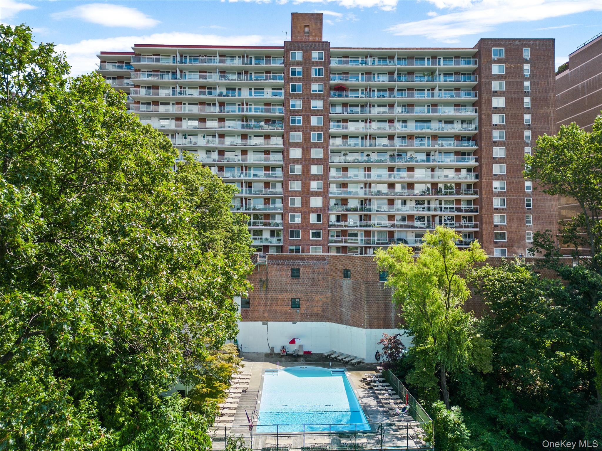 2575 Palisade Avenue 2G