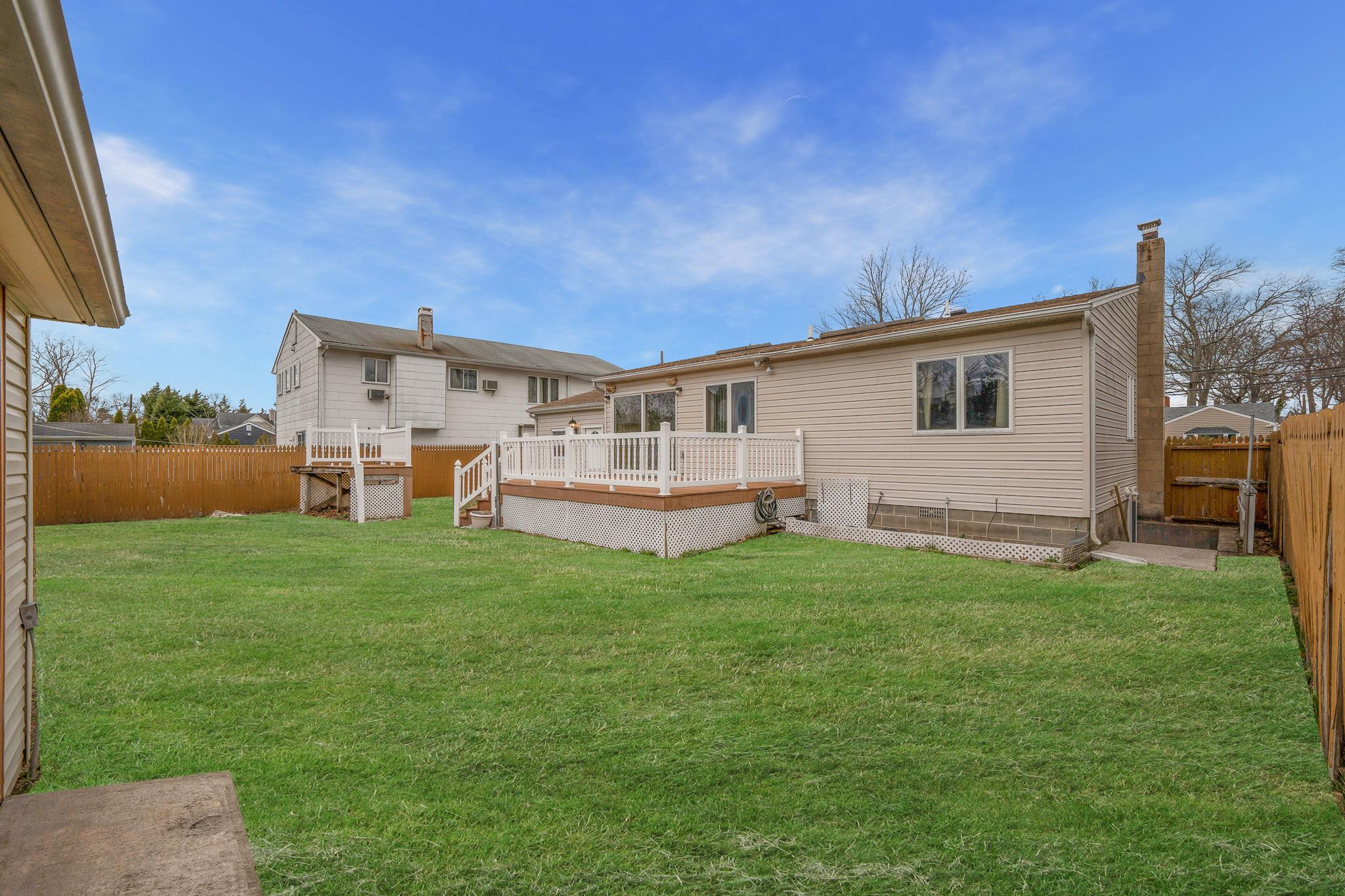 18 9th Street, Ronkonkoma, New York image 6